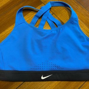 Like new Nike sports bra